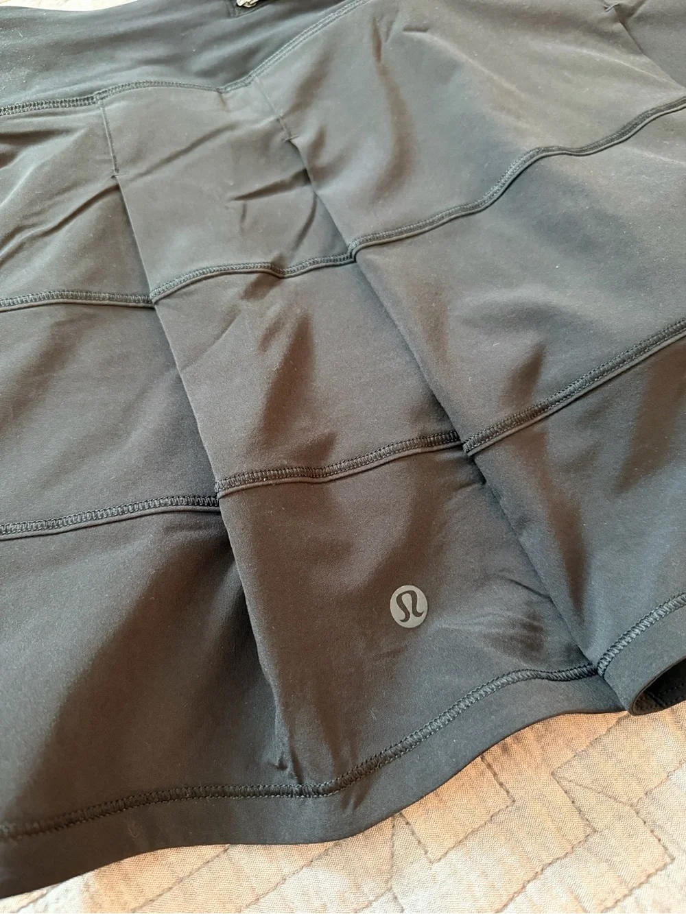 lululemon athletica sleek black